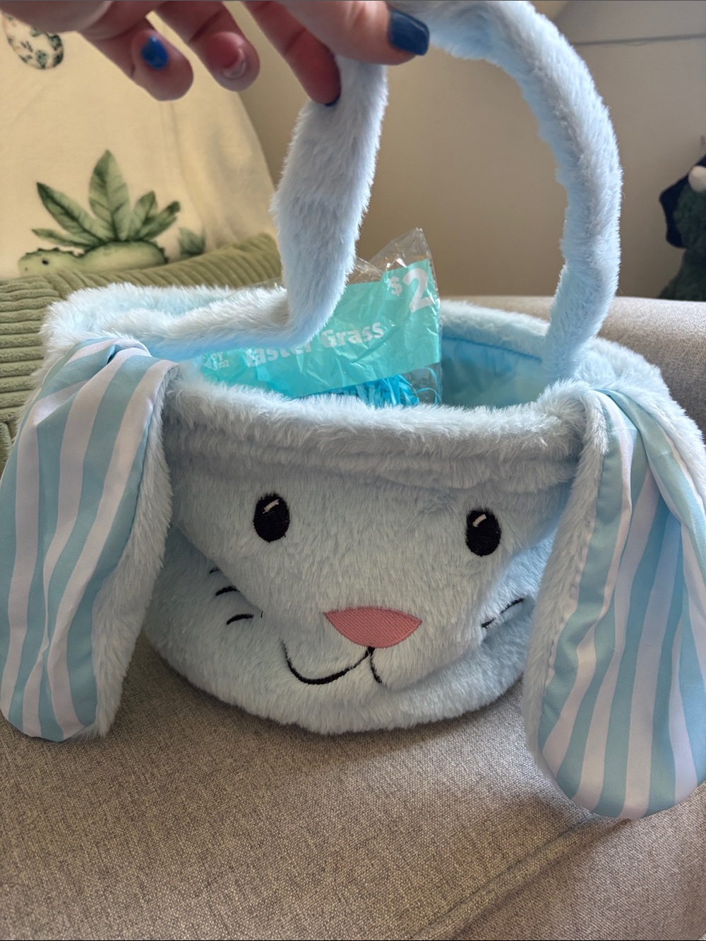 NWOT Light Blue Plush Bunny Basket for Kids